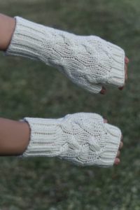 Pure Baby Alpaca Chunky Cabled Hand Warmers