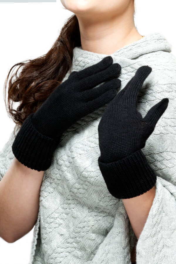 100% Pure Baby Alpaca Gloves in Black