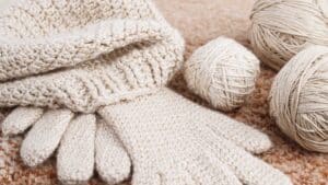 Shop 100% pure hats, gloves and mittens for men and women.