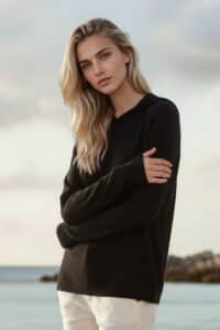 Women's Baby Alpaca Hoodie in Black